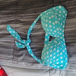 ❤️5 fir $10 bikini top